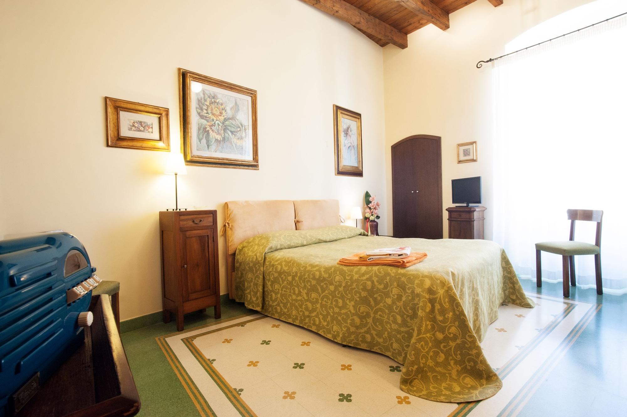 Vinslounge Suite Barletta Bagian luar foto
