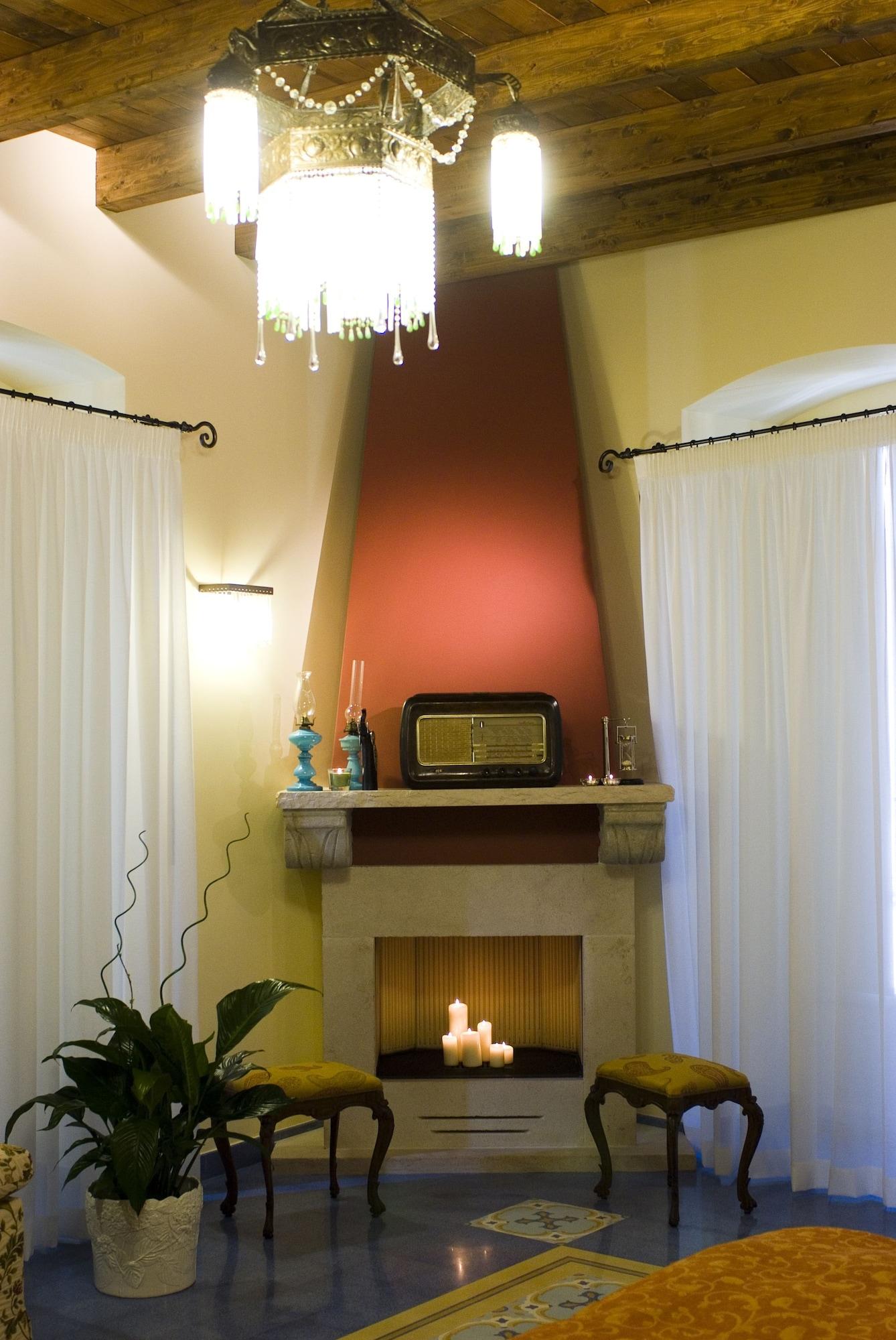 Vinslounge Suite Barletta Bagian luar foto