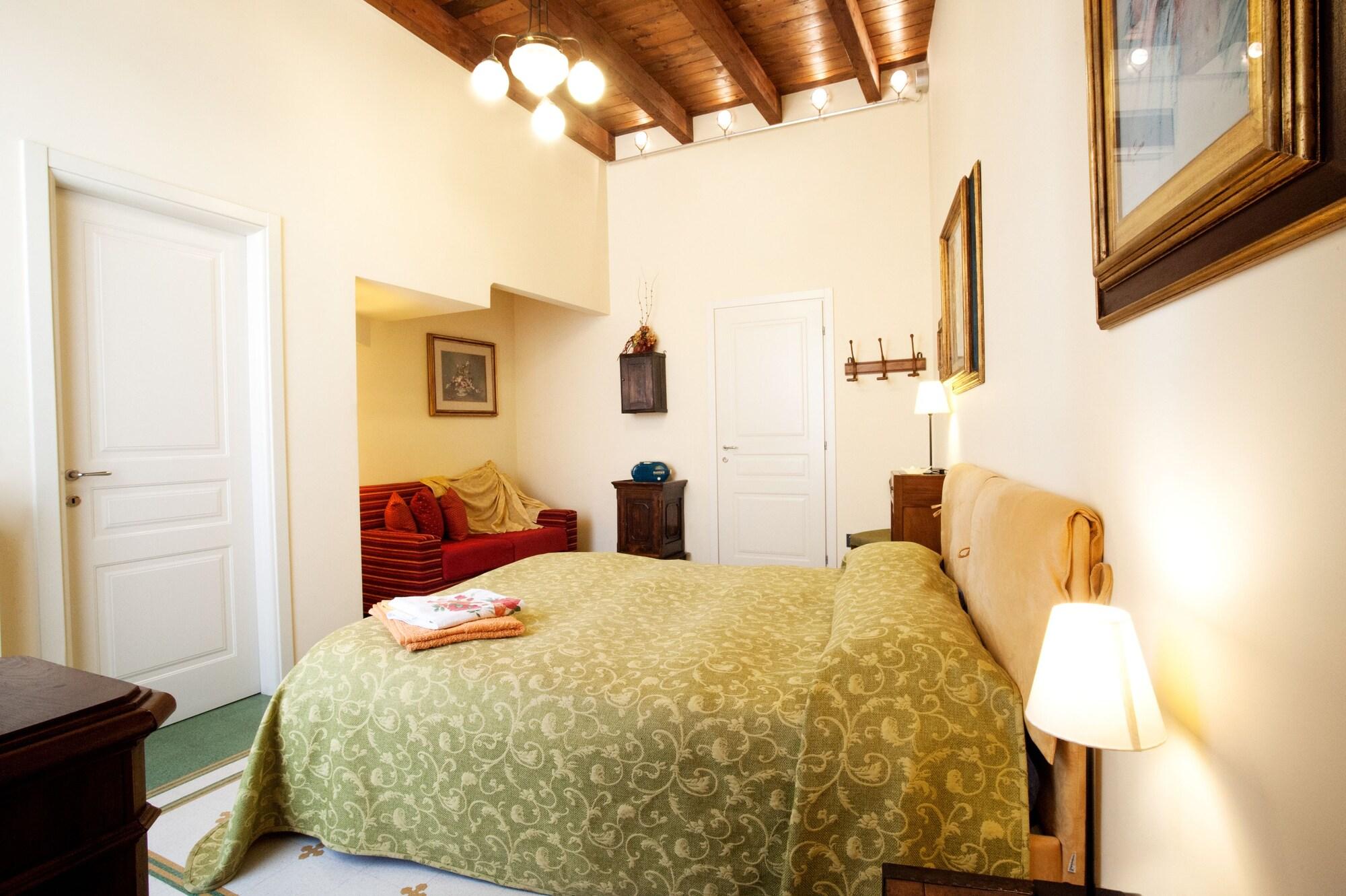 Vinslounge Suite Barletta Bagian luar foto