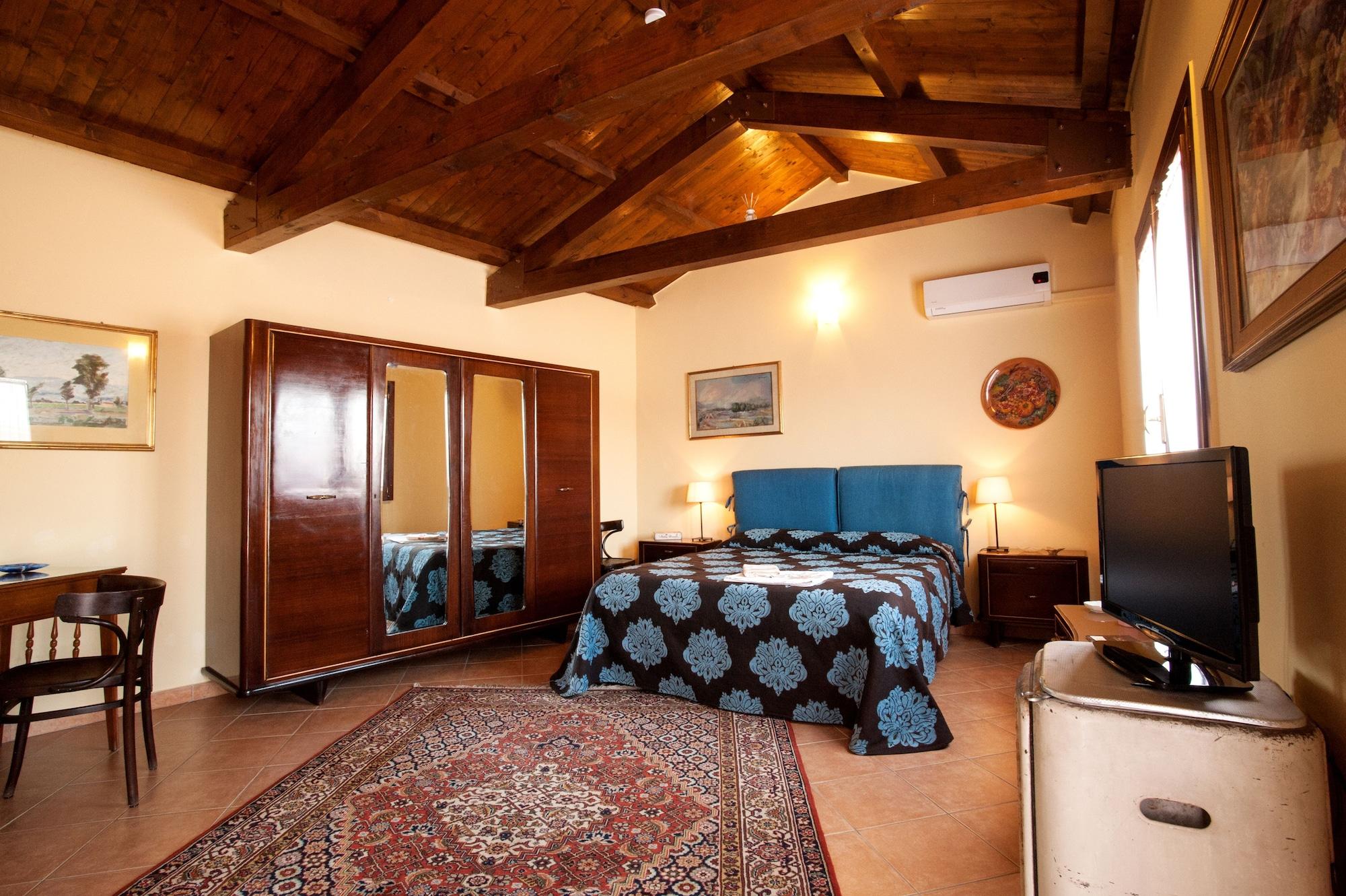 Vinslounge Suite Barletta Bagian luar foto