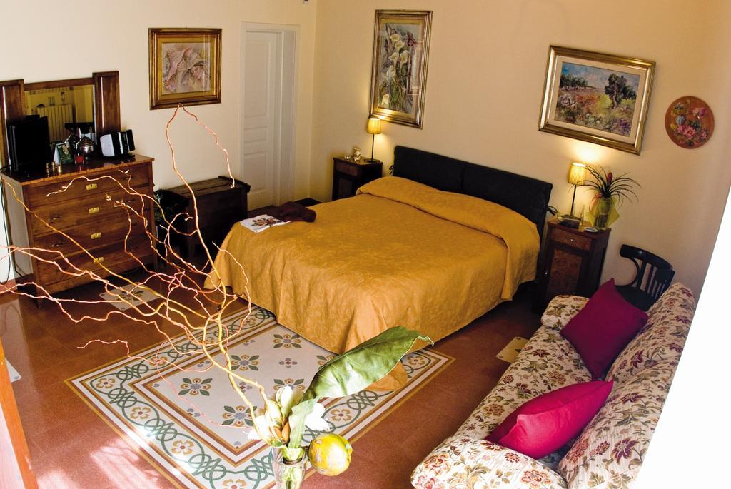 Vinslounge Suite Barletta Ruang foto